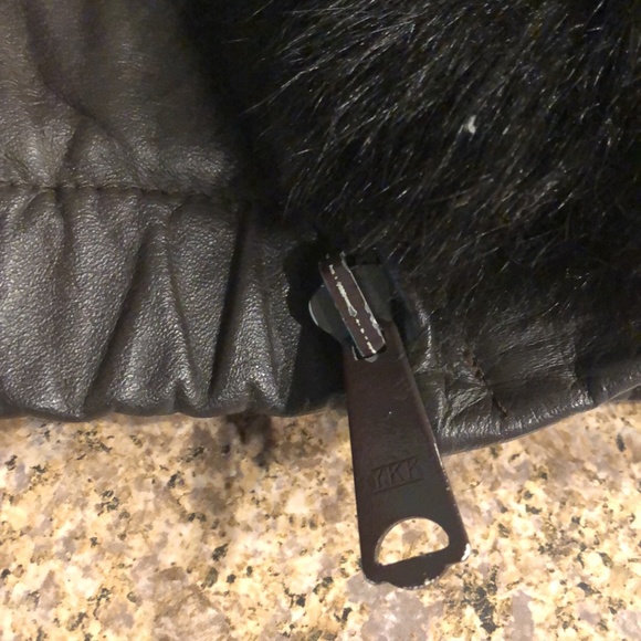 Vintage Reversible Fur and Leather Zip Up Jacket / Coat Women’s See Measurements - Picture 12 of 17